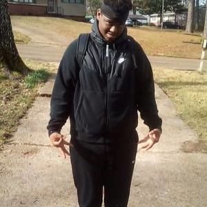 Meet your Posher, Demarion